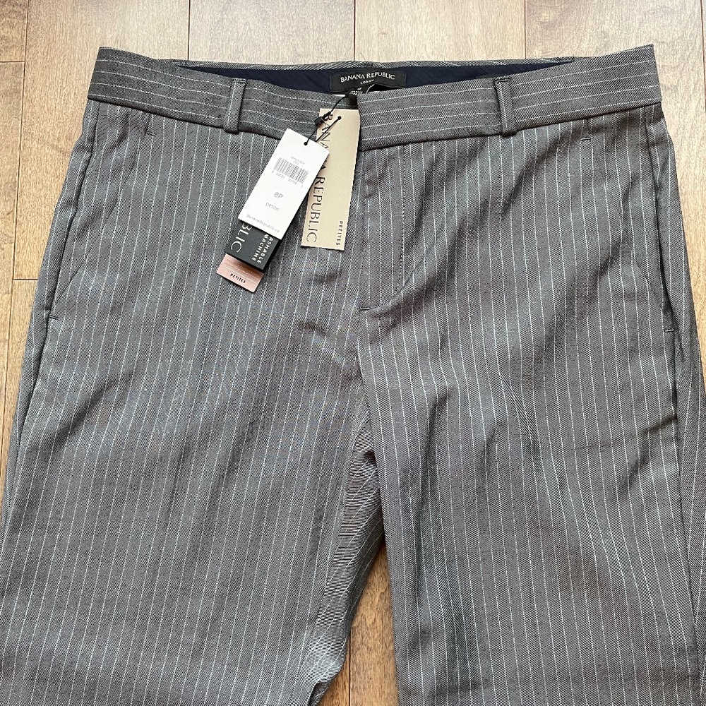Banana Republic 8P Logan grey pinstripe trousers